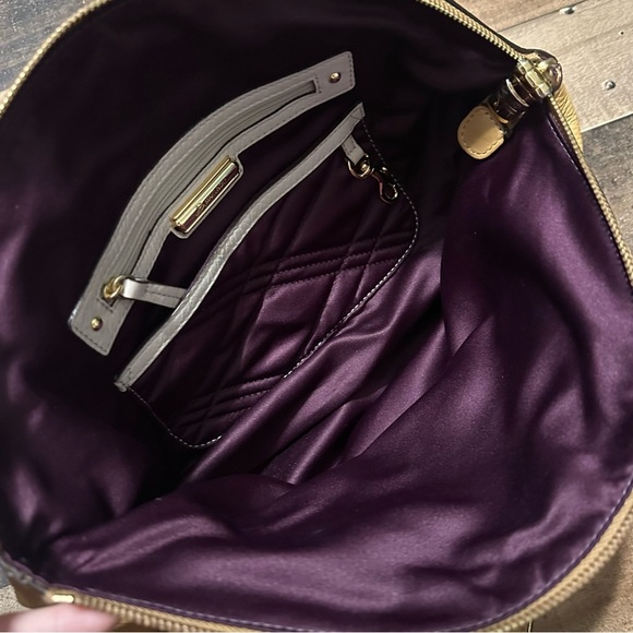 B. Makowsky Goldenrod Leather Shoulder Bag - Picture 5 of 7